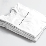 T-shirt BO WE MNIE JEST SENS. oversize @nawiasem_mowiac