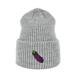 Haftowana czapka beanie - BAKŁAŻAN