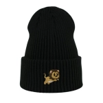 Haftowana czapka beanie - LEW