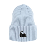 Haftowana czapka beanie - CZARNY KOTEK