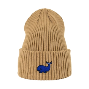 Haftowana czapka beanie - WIELORYB