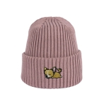 Haftowana dziecięca czapka beanie - ŚPIĄCY CHIHUAHUA DŁUGOWŁOSY (CZIŁAŁA)