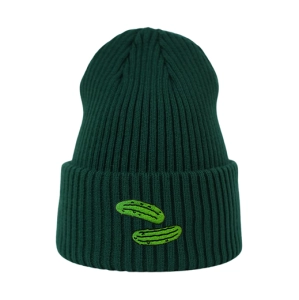 Haftowana czapka beanie - OGÓRKI