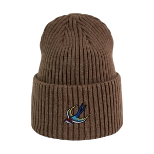 Haftowana czapka beanie - JASKÓŁKA