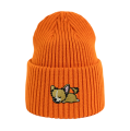 beanie_pomaranczowa-spiacyCZILALAKROTKOWLOSY.png