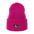 beanie_magenta-BASSET.png