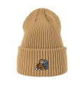 beanie_piaskowa-punchzpluszakiem.png