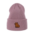 beanie_różowa-kapibara.png
