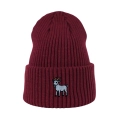 beanie_bordowa-koziołek.png