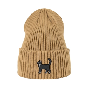Haftowana czapka beanie - KOTEK BIAŁE SKARPETKI