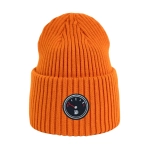 beanie_pomaranczowa-.png